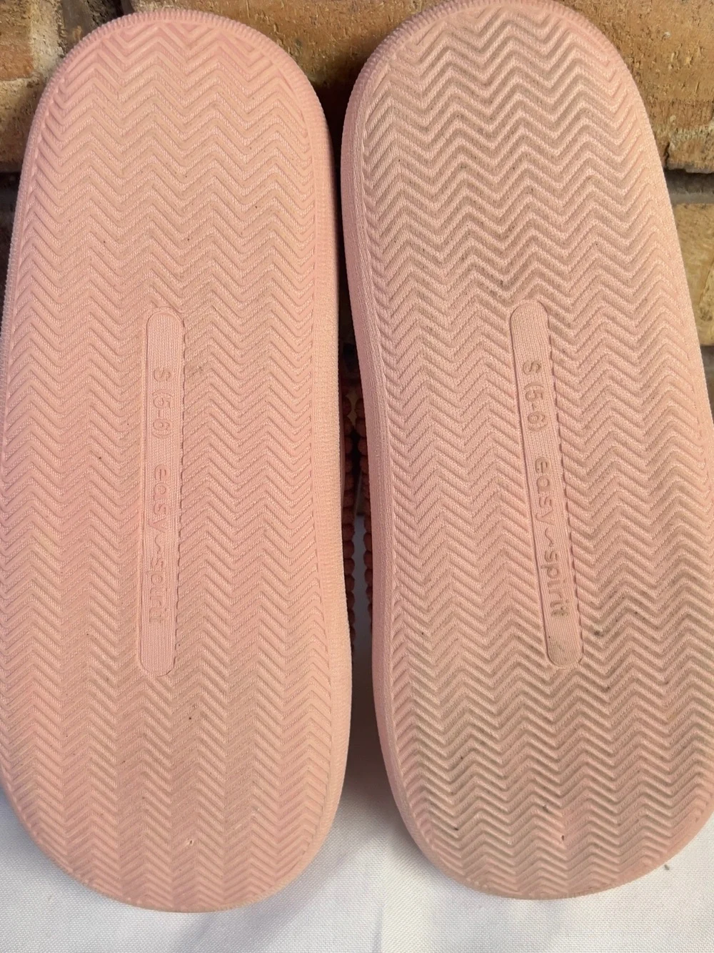 Easy Spirit Rose Corduroy Kids Slip-On Slippers